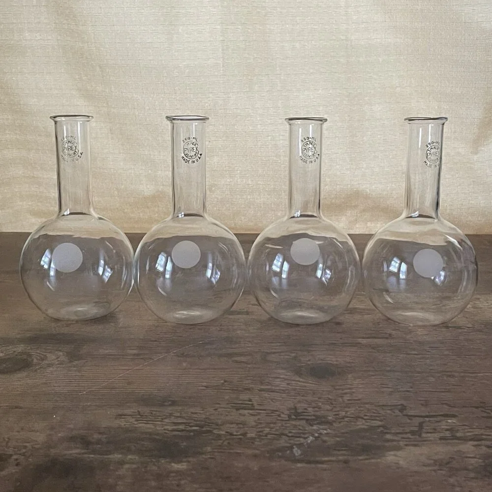 Vintage Pyrex Lab Flasks 250 ML Set of 4 Apothecary Flat Bottom Propagation Vase